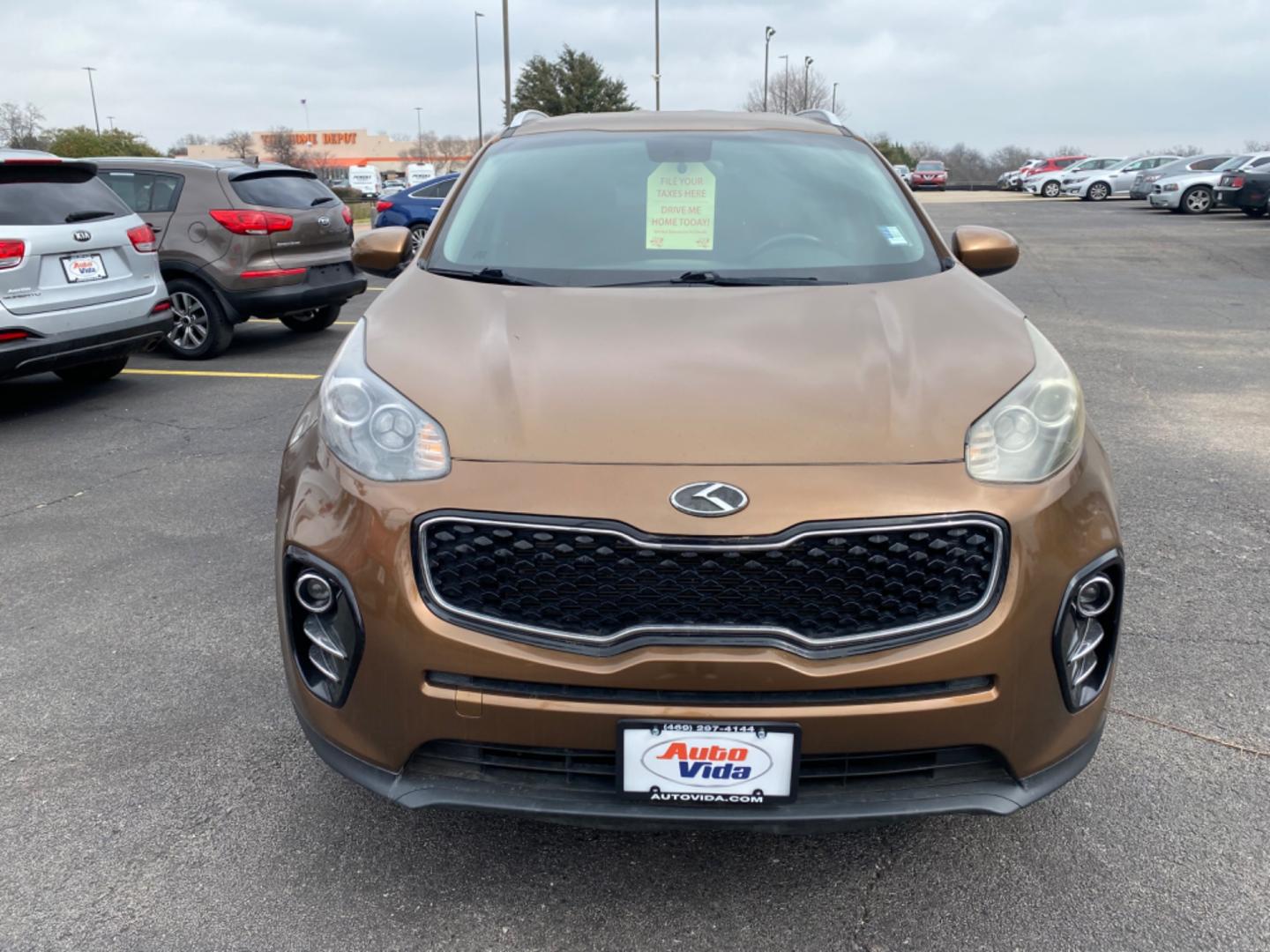 2017 BROWN Kia Sportage EX FWD (KNDPN3AC2H7) with an 2.4L V6 DOHC 24V engine, 6A transmission, located at 420 I-35E, Lancaster, TX, 75146, (469) 297-4144, 32.593929, -96.823685 - Photo#1